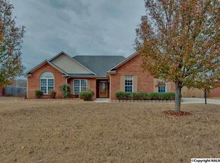 204 Bonaire Dr, Huntsville, AL 35811