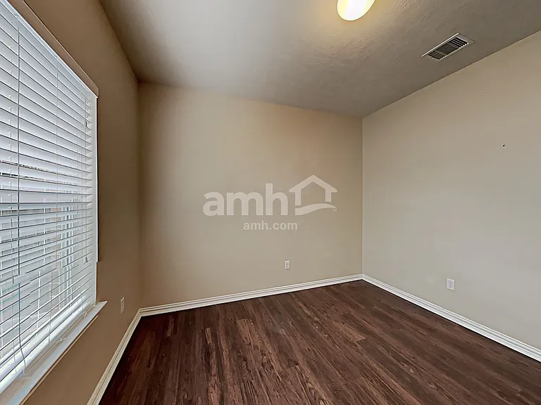 28914 Hidden Lake Ct W — Photo 21