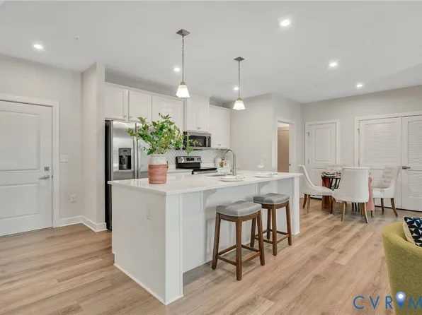 3800 Maze Runner Dr #101, Midlothian, VA 23112