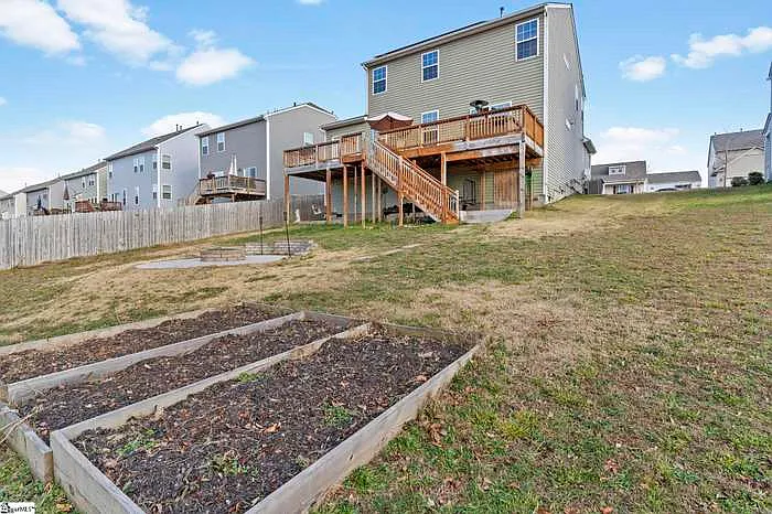 448 Riverdale Rd — Photo 22