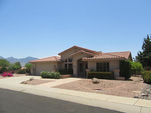 2nd image of 1042 E Seven Palms Dr