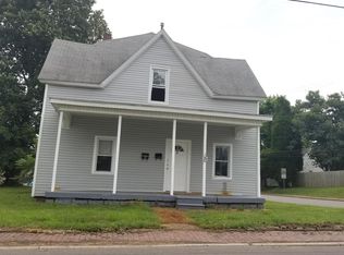 724 S 5th St #1, Boonville, IN 47601