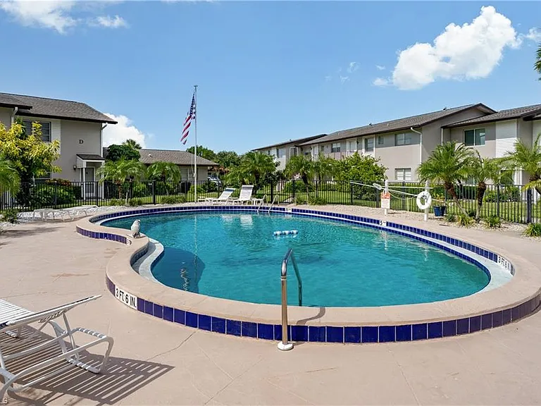180 Cypress Way E #B212 — Photo 21