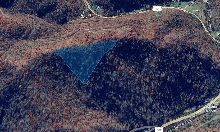 2nd image of 4000 Us Highway 421