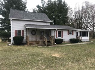 13573 5th Rd, Plymouth, IN 46563