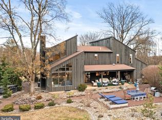 1615 Harbourton Rocktown Rd, Lambertville, NJ 08530