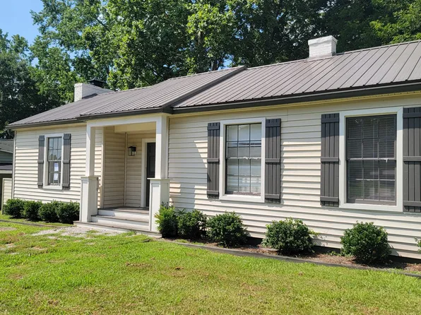 310 5th St, Manchester, GA 31816