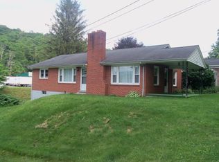 603 Graybeal Ave, West Jefferson, NC 28694