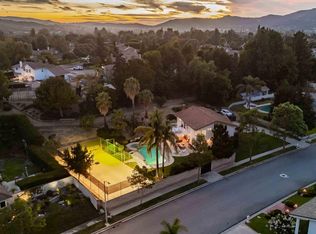652 Stonebrook St, Simi Valley, CA 93065