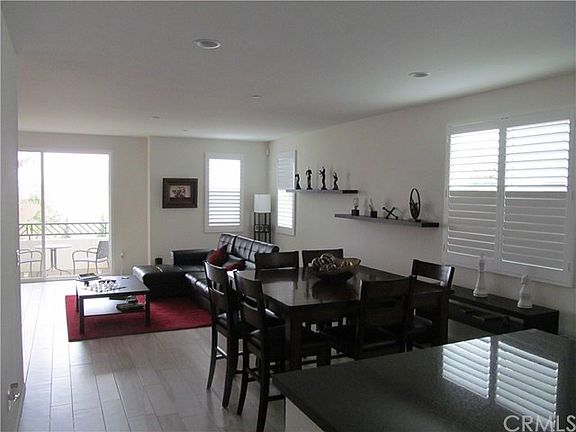 3rd image of 601 Orlando Ct