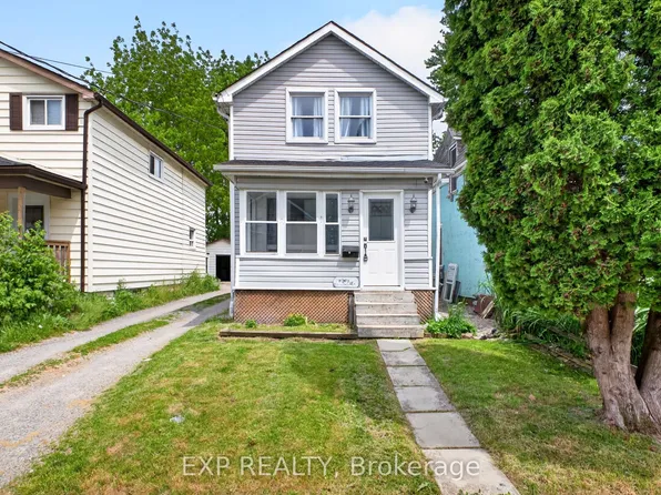 6564 Level Ave, Niagara Falls, ON L2G 4B7