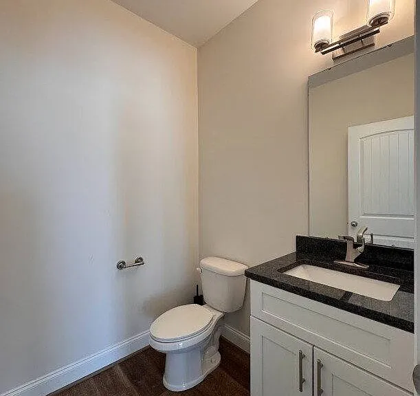 401 Albus Dr — Photo 9