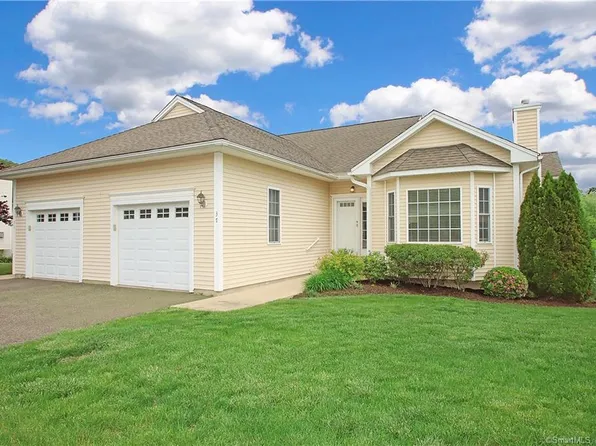 37 September Lane #37, Beacon Falls, CT 06403