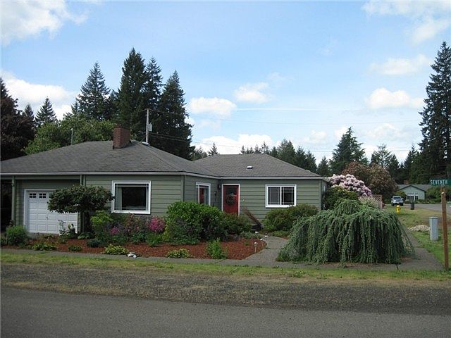 1st image of 919 N 7th St