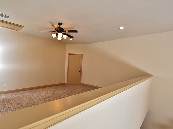 2nd image of 4609 Spalding Dr