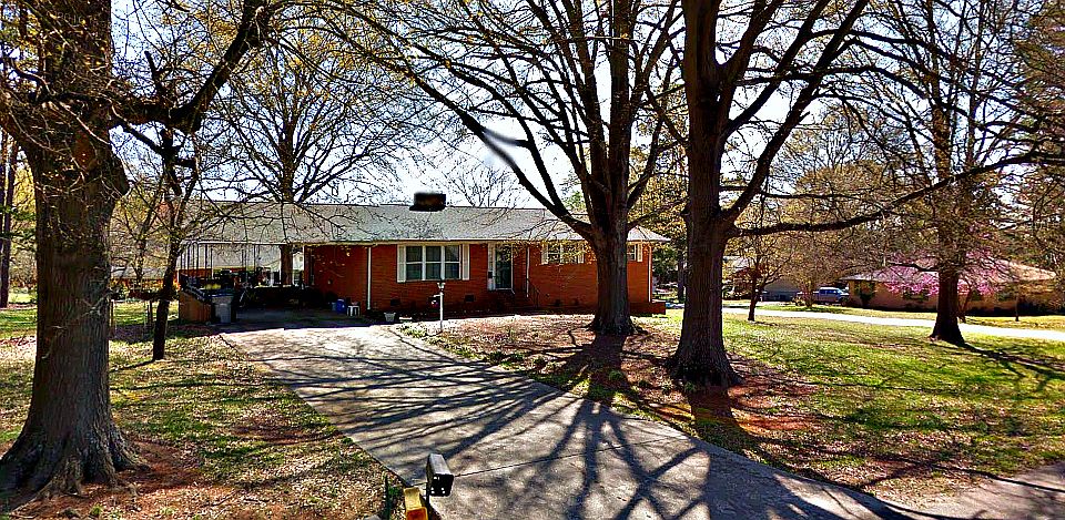 1st image of 428 McNeil St