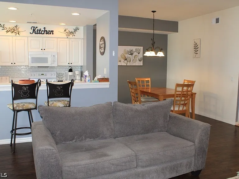 16625 Lake Circle Dr #523 — Photo 8
