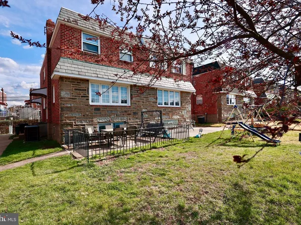 7523 Brous Ave, Philadelphia, PA 19152