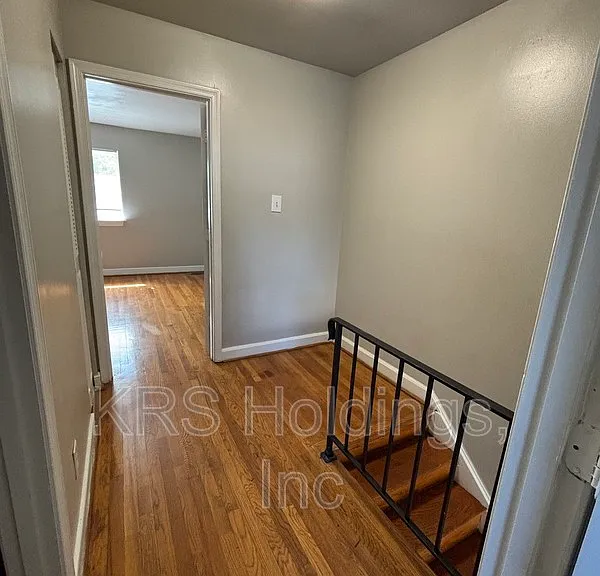 5228 Goolsby Ct N — Photo 6