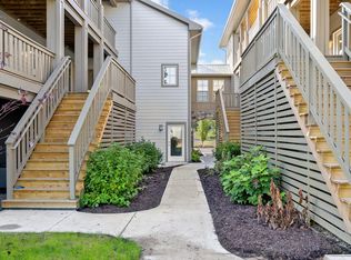 2005 Celadon Dr NE #130, Grand Rapids, MI 49525