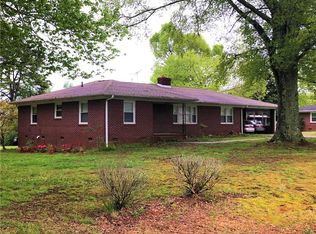 101 Torrington Rd, Walhalla, SC 29691