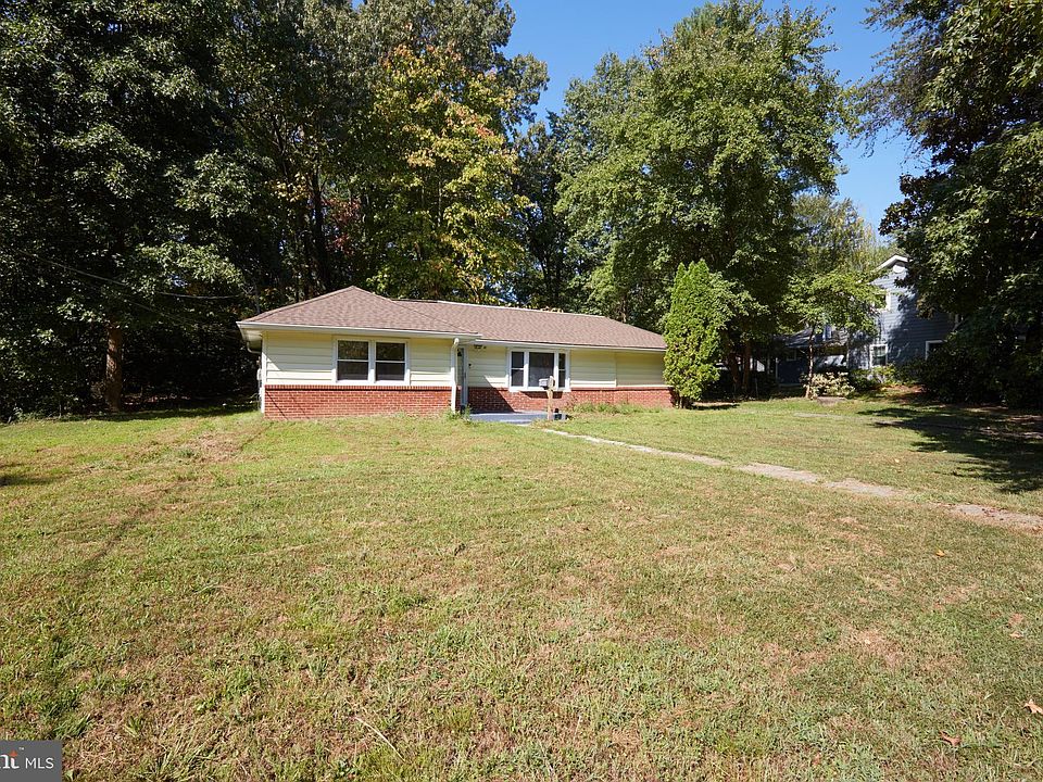 1st image of 7808 Frances Dr