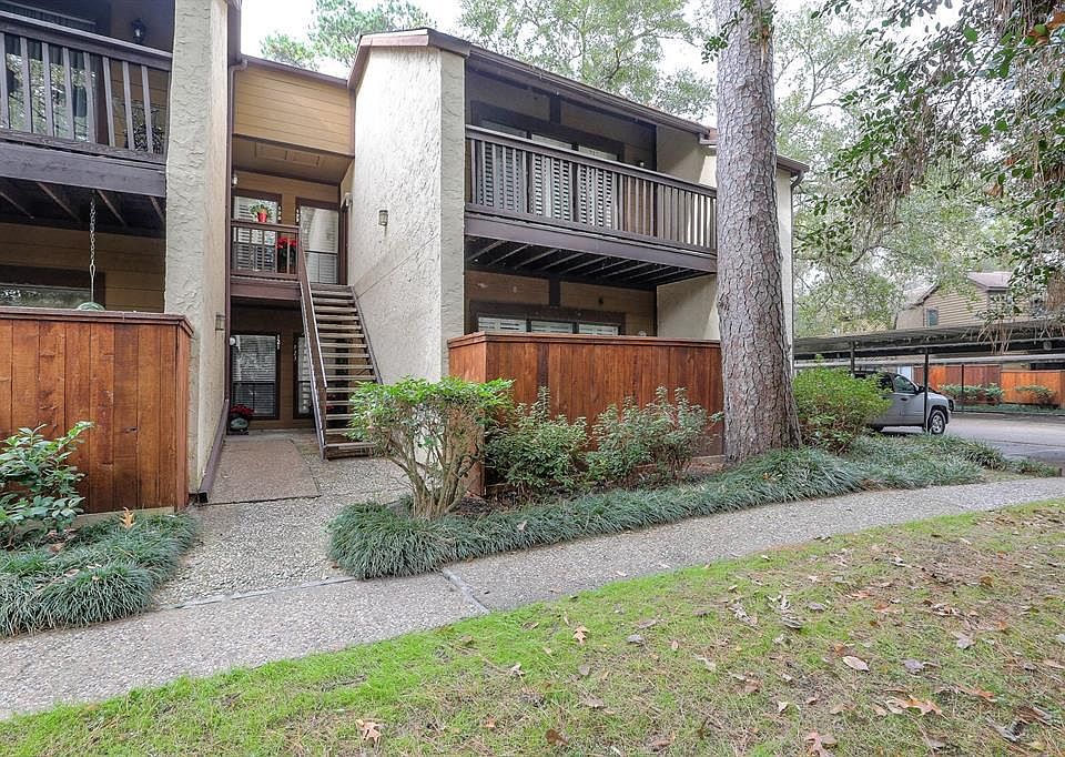 1st image of 11711 Memorial Dr APT 122