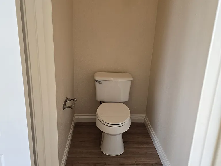 8298 Bryn Glen Way — Photo 18