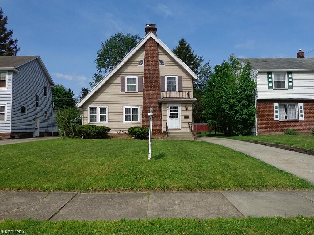 454 Roslyn Ave, Akron, OH 44320 Zillow