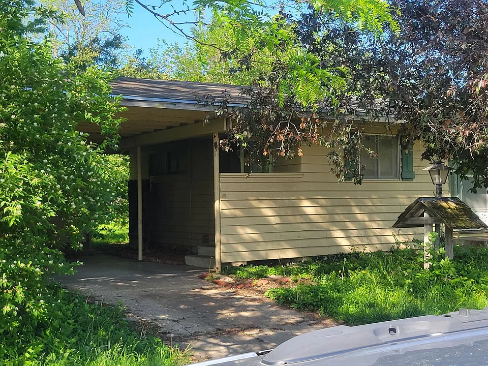 6947 SW Montara Pkwy