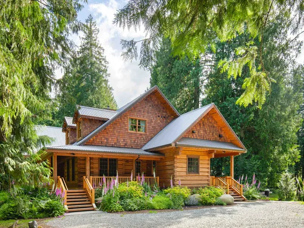 1710 Highway 99, Squamish Lillooet, BC V0N 1J0