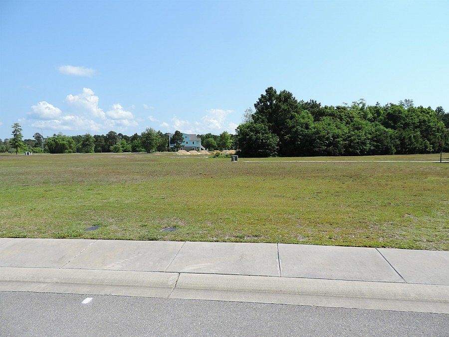 1st image of 305 Cannonsgate Dr