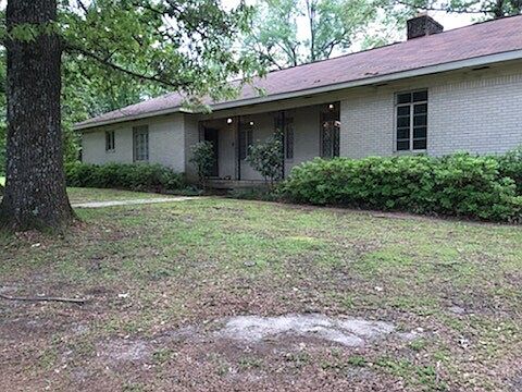 1st image of 622 N Bradley Ave