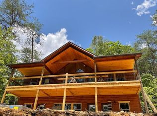 2329 Breezy Rd, Sevierville, TN 37876