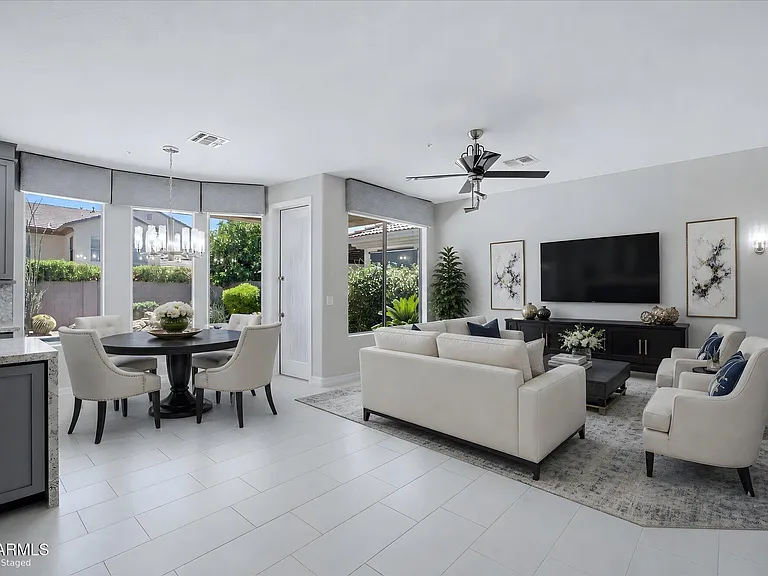 7647 E Los Gatos Dr — Photo 14