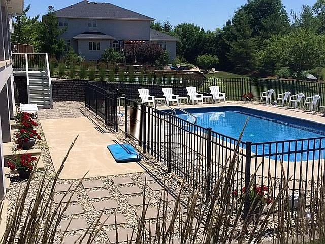 1407 Kimela Dr photo 1