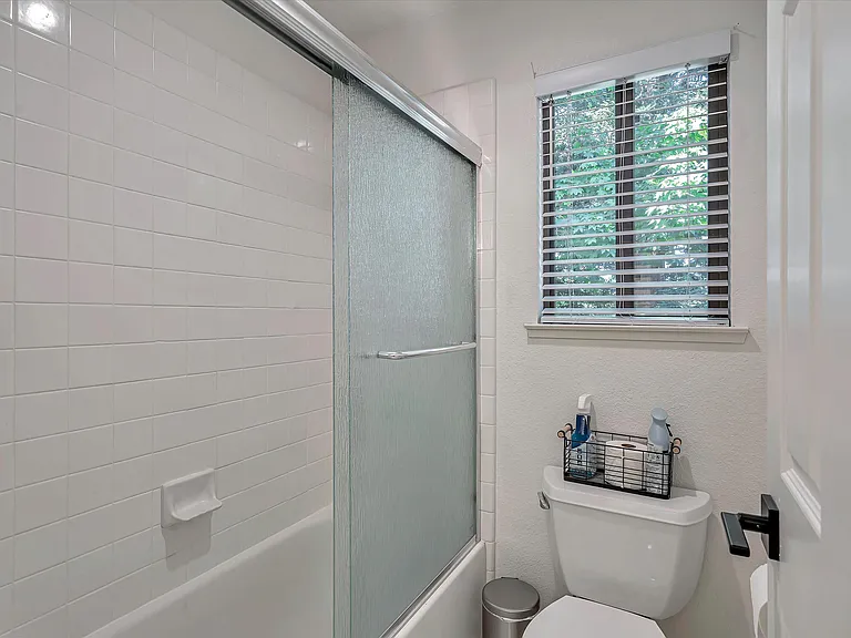 133 Madrid Way — Photo 19