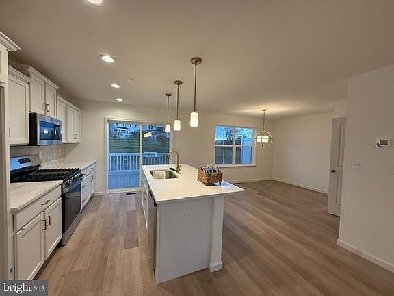 5th image of 123 Adeline Ct Lot 92