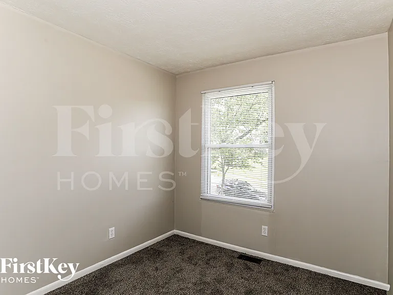 6019 Tridale Ct — Photo 15