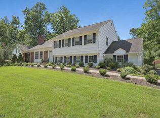 14 WESTVIEW ROAD, Millburn Twp., NJ 07078