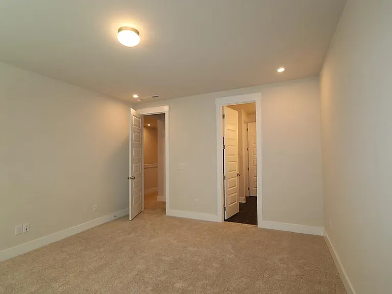 156 Norwell Ln — Photo 23