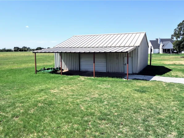 E Bell Rd, Waco, TX 76705