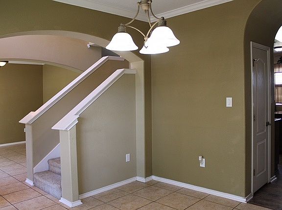 4th image of 10606 Kirby Dr