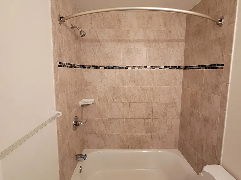 428 S 13th St #204 — Photo 8