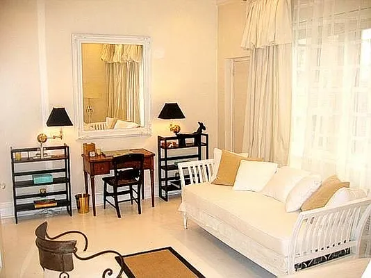 Sold by Stribling | media 1