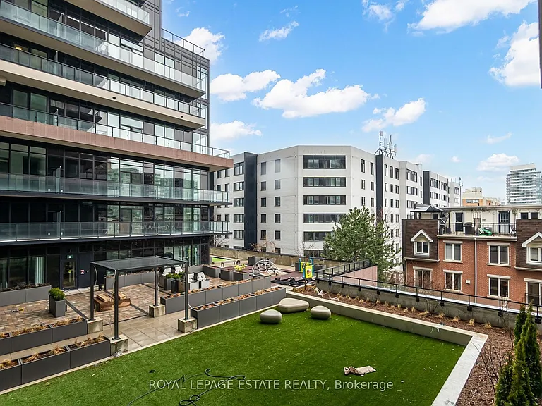 285 Dufferin St #1201 — Photo 20