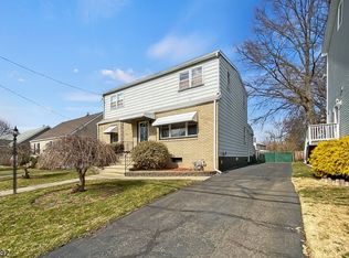 23 Evergreen Ave, Nutley, NJ 07110