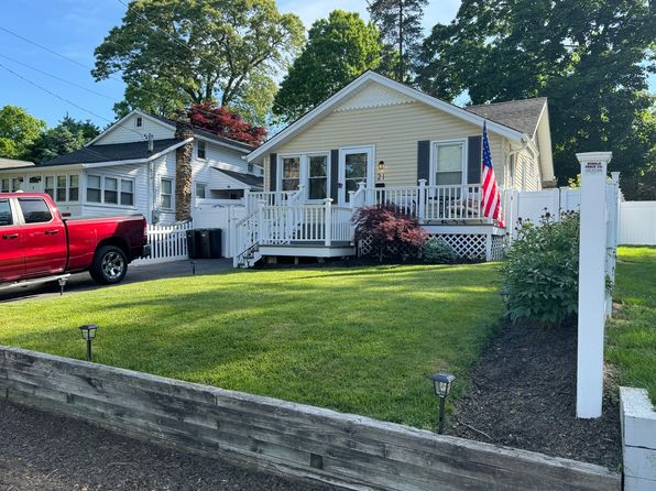 (undisclosed Address)