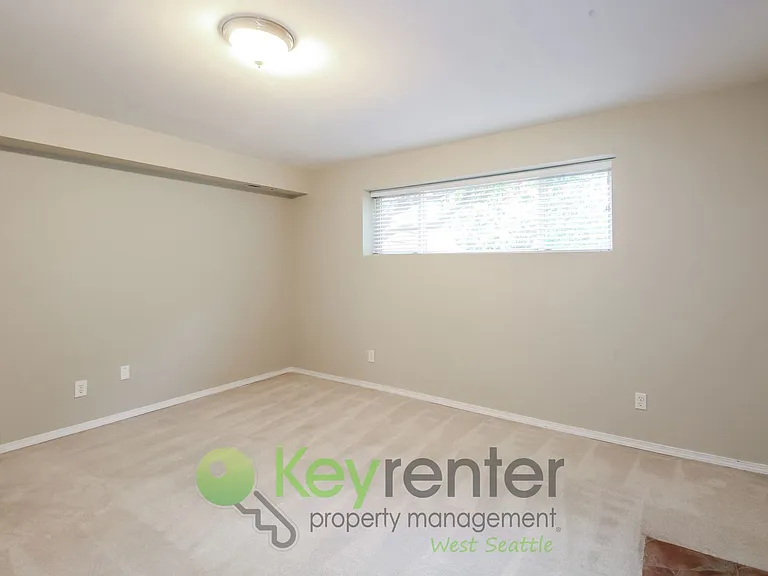 2511 SW 107th Way — Photo 22