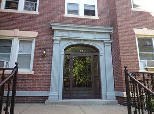 57 Manchester Rd APT 1, Brookline, MA 02446